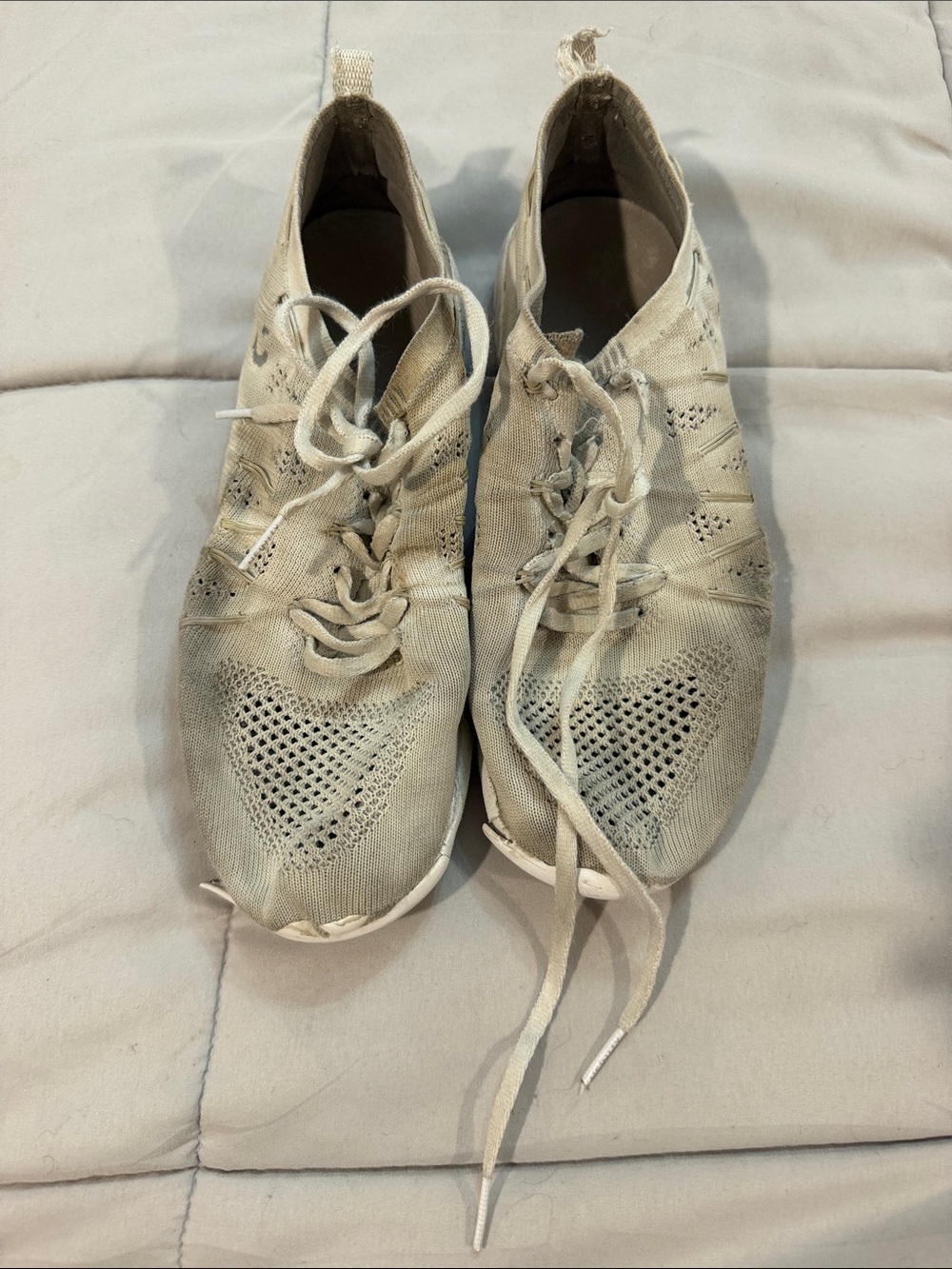 Size 9 nfinity flyte shoes